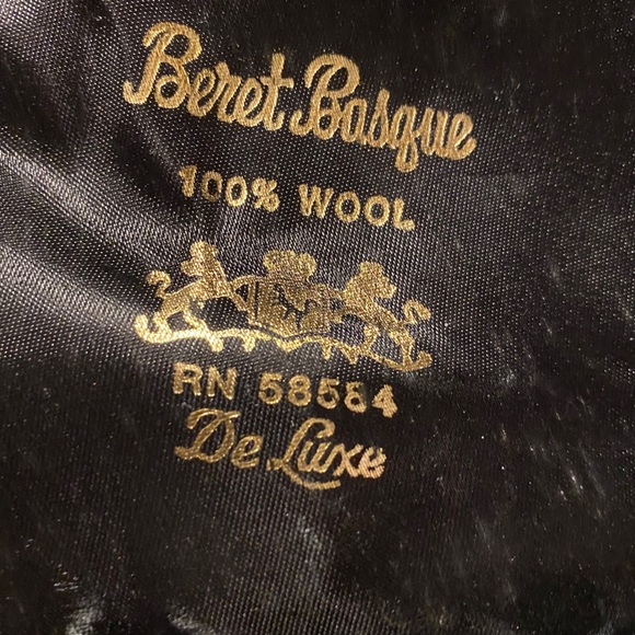 Vintage Beret Basque! - Picture 2 of 6